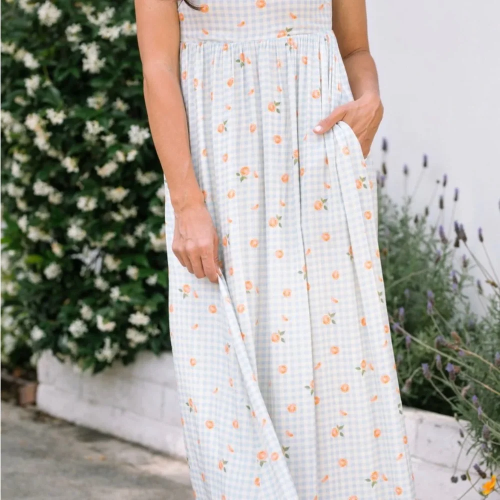 Charming Floral Maxi Dress in White and Orange - Picture 2 of 7